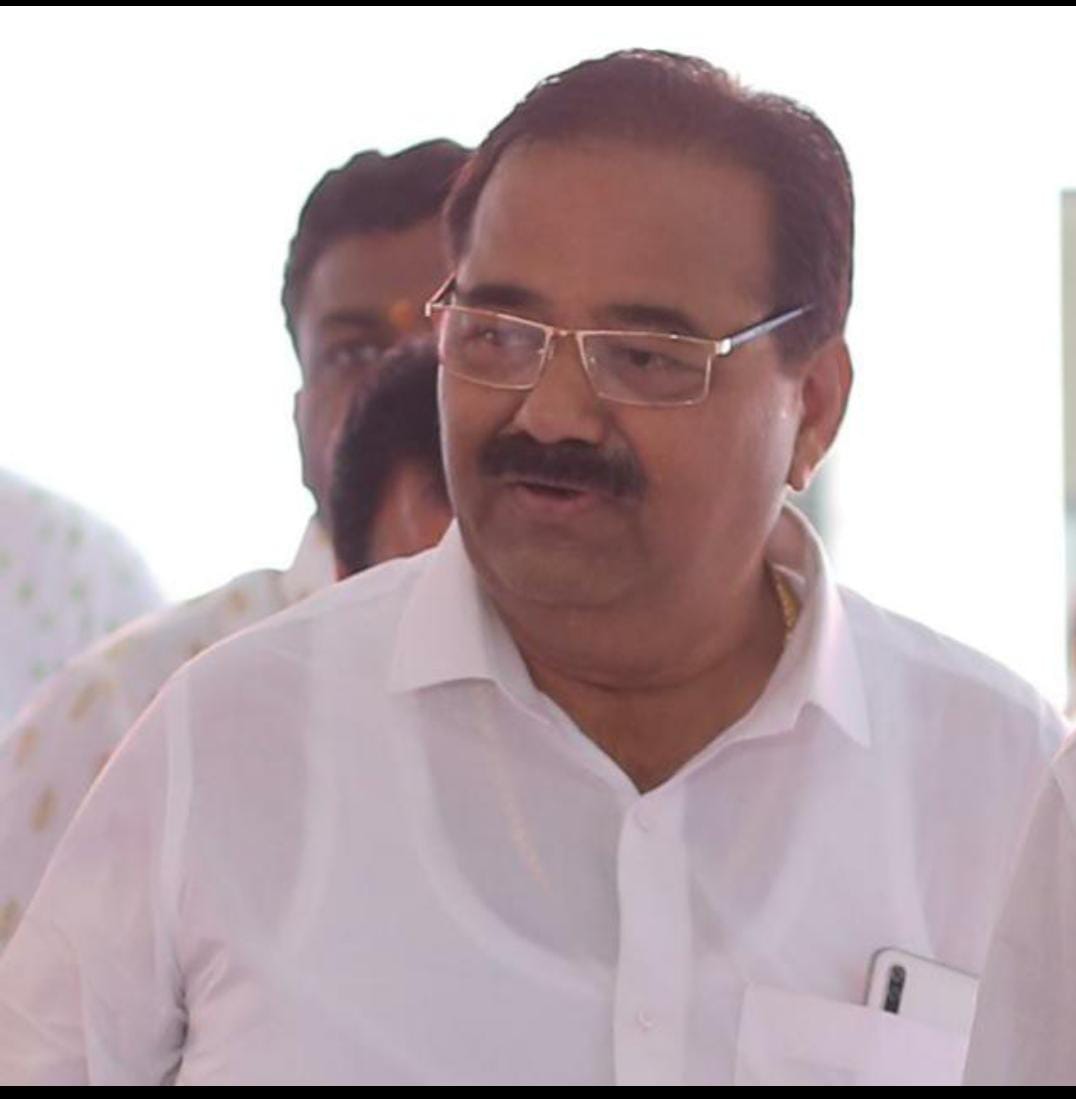औ